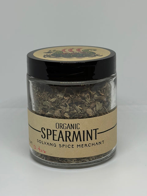 1/2 cup jar of organic spearmint